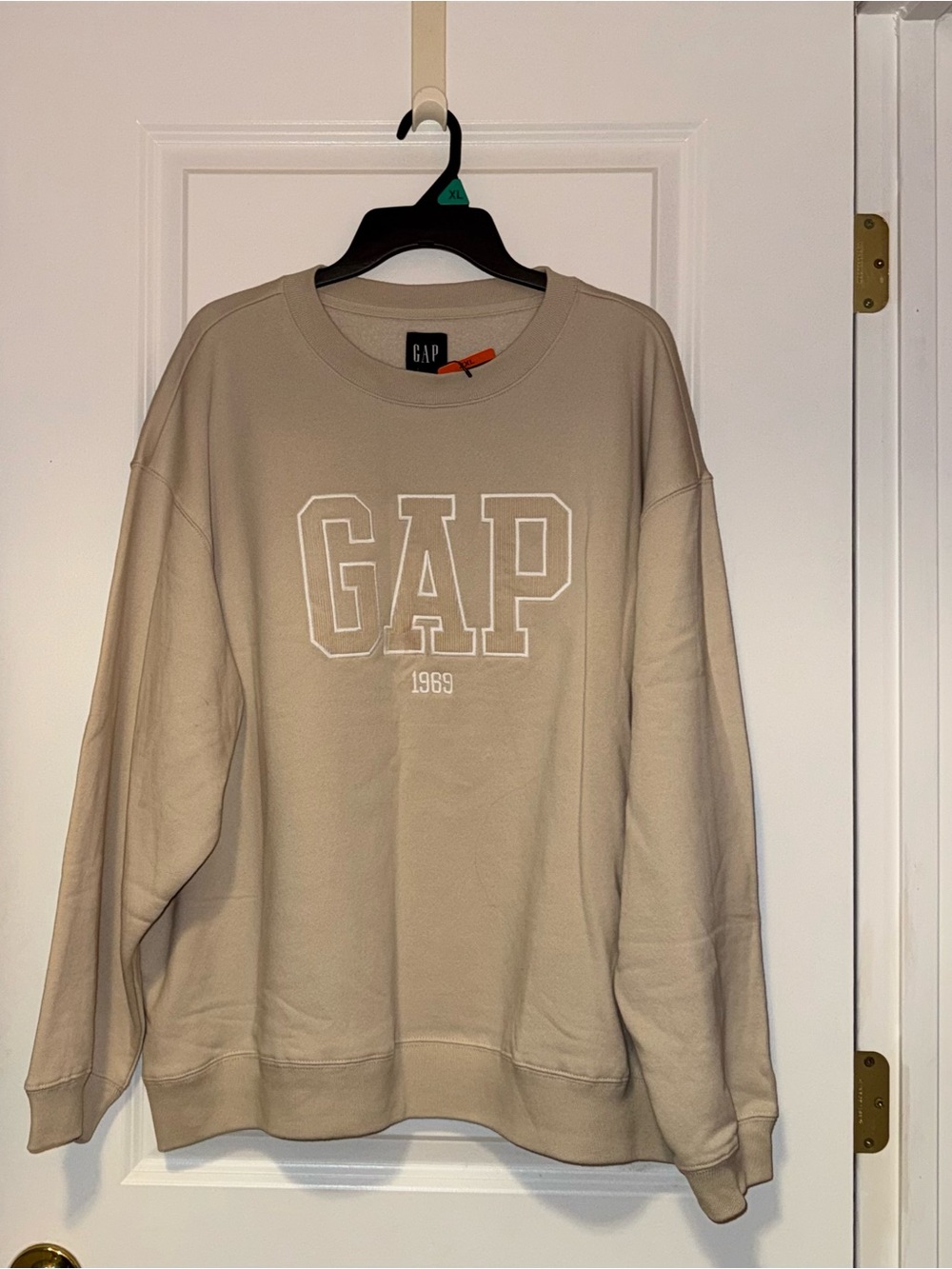 GAP Woman’s Crewneck Sweatshirt in Light Beige with White Logo